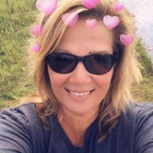 Meet your Posher, Roseann